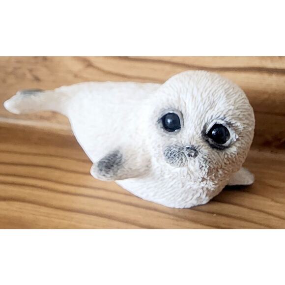 Stone Critters Baby White Harp Seal United Design Corp Made in USA - Picture 1 of 8